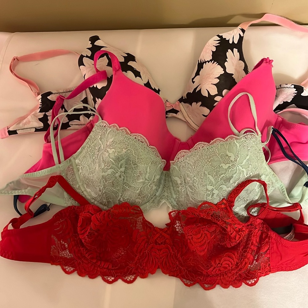 Group of four 34 D bras. Victoria’s Secret and Adore Me
